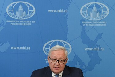 Estados Unidos y Rusia reanudarán diálogo nuclear pero China genera dudas