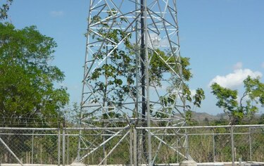 Regulan ubicación de antenas de telefonía móvil en el distrito de Las Tablas