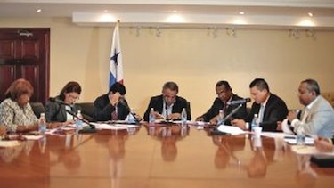 Debatirán iniciativa anticorrupción
