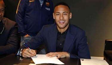 Neymar le responde al Barcelona y reclama prima de renovación