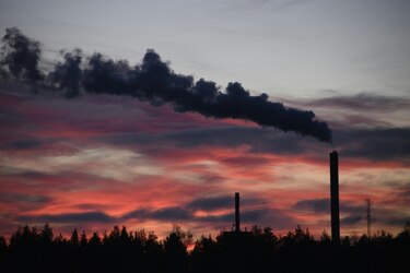 Las emisiones de CO2 generadas por combustibles fósiles batirán récord en 2025, según un estudio
