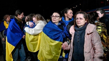Lo que una investigación de la BBC revela sobre la red de ‘cárceles de tortura’ de Rusia en Ucrania