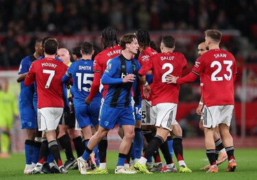 Old Trafford vibra con festival de goles de Manchester United y Bournemouth