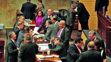 Aprueban más modificaciones a las reformas electorales