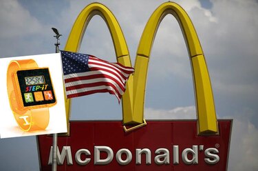 McDonald's retira 32 millones de pulseras fitness de las Cajitas Felices; pueden causar irritación o quemaduras a niños