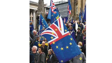 Theresa May prepara nueva alternativa para el ‘brexit’