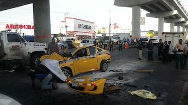 Cinco muertos y dos heridos en accidente de tránsito frente a Metromall y Los Pueblos