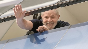 Filtran mensajes del juez y fiscales del caso Lula