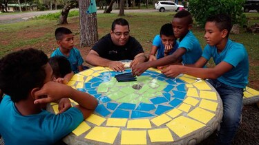 Nefthaly Montenegro Ricardo : la lucha contra el riesgo social