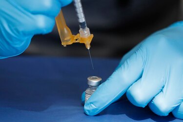 Panamá negocia compra de vacuna bivalente contra la covid-19