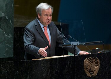 Guterres considera que sanciones de EU a aliados de Maduro no ayudan a solventar la crisis