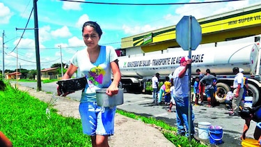 Residentes de Penonomé, molestos por falta de agua