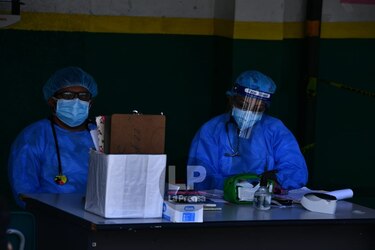 Baja el número de casos de coronavirus reportados por semana