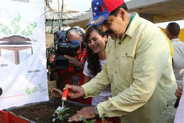Presidente venezolano lanza plan de agricultura urbana para mitigar escasez