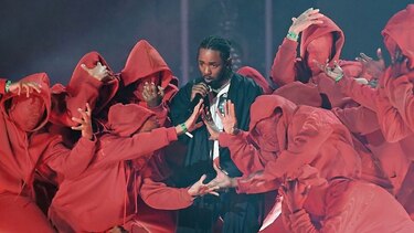 Kendrick Lamar lidera nominaciones a los Grammy
