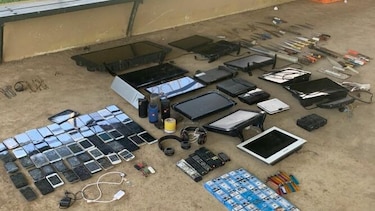 Decomisan armas de fuego, celulares y electrodomésticos en La Joya