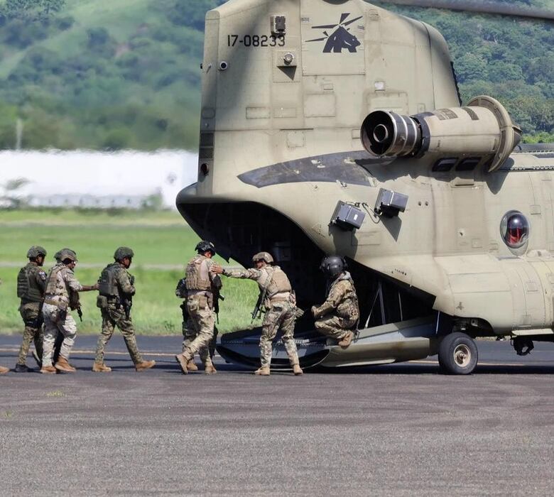 Llegan a Panamá aeronaves de Estados Unidos en medio de tensiones entre Washington y Caracas