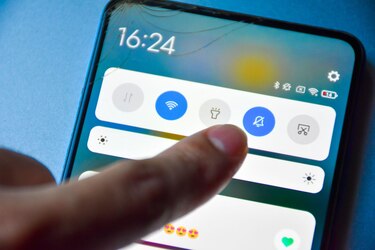 Cómo funciona el sistema de alerta sísmica de Google que falló durante el devastador terremoto de 2023 en Turquía