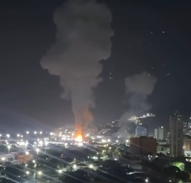Urgente: Reportan múltiples bombardeos sobre varios puntos en Caracas, Venezuela 