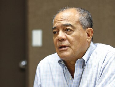Reactivación y nueva convención marcarán el mandato de Lara