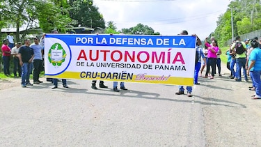 En Metetí, también salieron en defensa de autonomía
