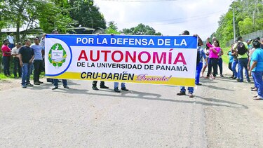 En Metetí, también salieron en defensa de autonomía