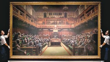 Pintura de Banksy se vende a precio récord