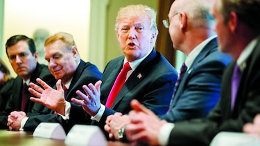 Trump haría guerra comercial al acero