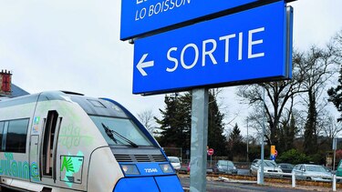 Macron reformará empresa ferroviaria
