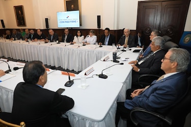 Reformas a la CSS: gremios médicos se reúnen con el presidente José Raúl Mulino