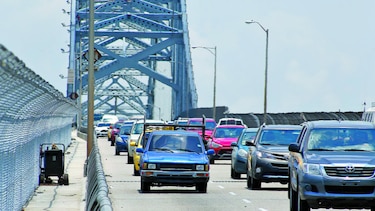 Retoman obras en el puente de las Américas