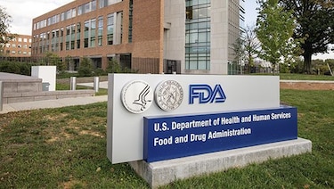 EU autoriza primer medicamento para tratar la depresión post parto