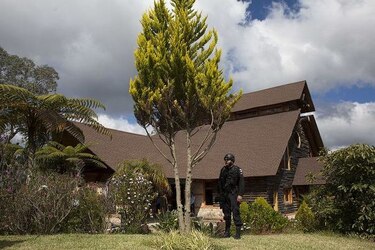 Guatemala: confiscan casa de campo de expresidente