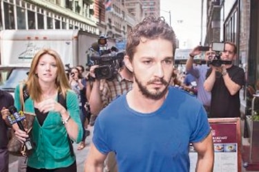 LaBeouf recibe tratamiento por alcoholismo