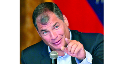 Rafael Correa cambia la cúpula militar