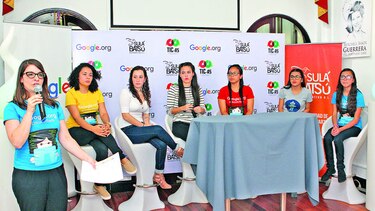 Niñas para el futuro digital