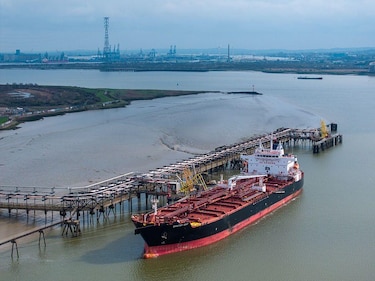 Irak y Siria amplían rutas para exportar petróleo ante bloqueo del estrecho de Ormuz