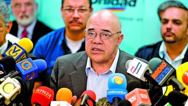 La MUD se reorganiza para zanjar divisiones