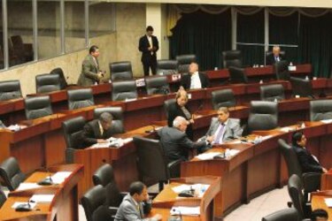 Ley permite ausentismo en cierre de sesiones ordinarias