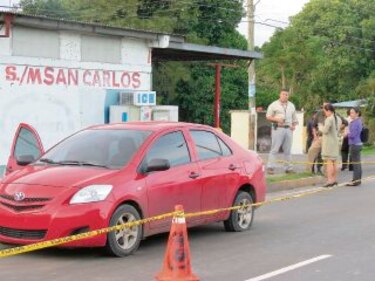 Policías falla en protocolo de salvaguardar la escena en caso de San Carlos