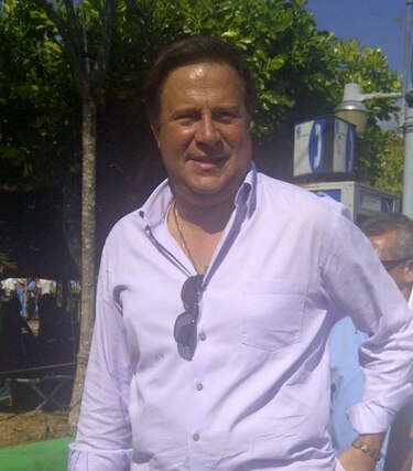 ‘La política de atacar a los medios no es la correcta’, dice Varela