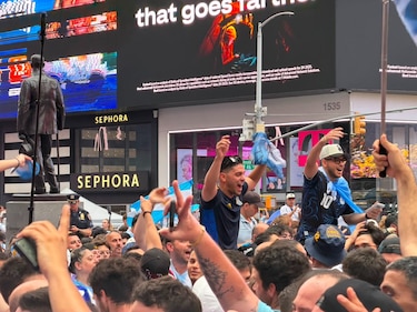 La marea albiceleste invade Times Square antes de la gran final del Mundial 2026