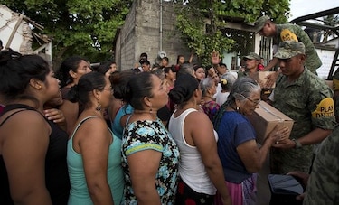 Muertos por sismo en México aumenta a 71; tormenta Katia deja 2 víctimas