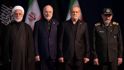 ¿Por qué Irán está arriesgando tanto por el estrecho de Ormuz?