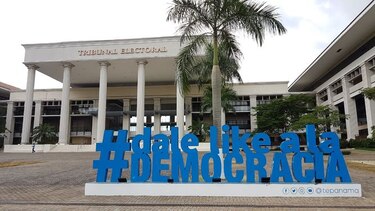 TE reconoce a primeros candidatos del PRD que presentaron informe de gastos en primarias