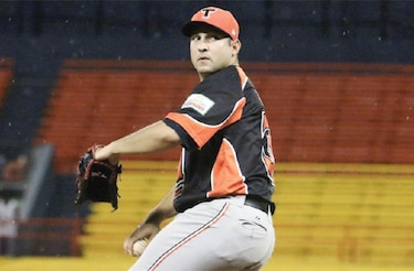 Espino, positivo en covid-19