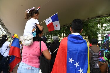 Panamá permitirá a los venezolanos usar el pasaporte vencido para trámites legales