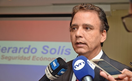 El contralor Gerardo Solís guarda silencio ante los ‘acuerdos mutuos’ de ejecutivos de Etesa