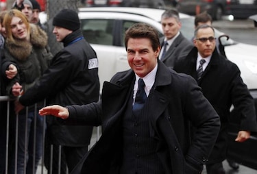 Tom Cruise recibe en Dublín un certificado que prueba su origen irlandés