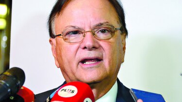 Se retrasa pliego para la extensión de línea 2
